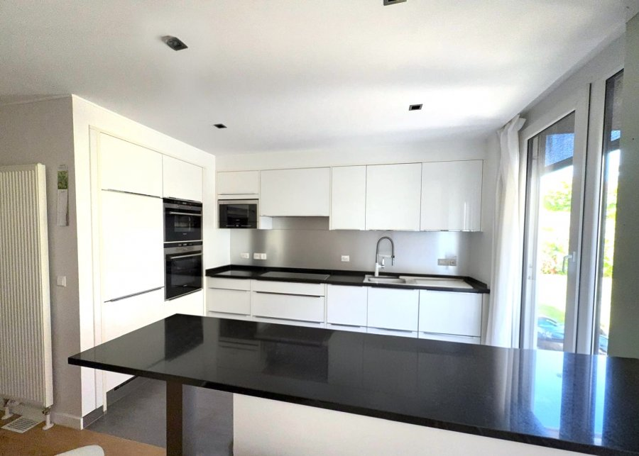 Квартира в Люксембурге, Люксембург, 81 м² - фото 3