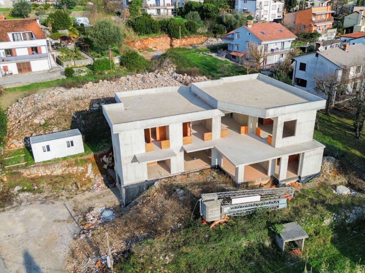 Вилла в Ичичах, Хорватия, 400 м² - фото 1