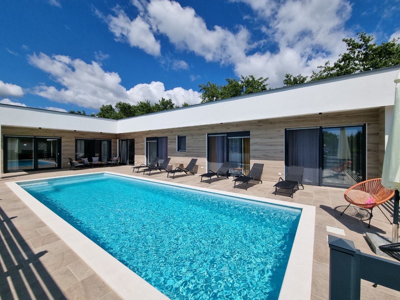 Вилла в Светвинченате, Хорватия, 220 м² - фото 1