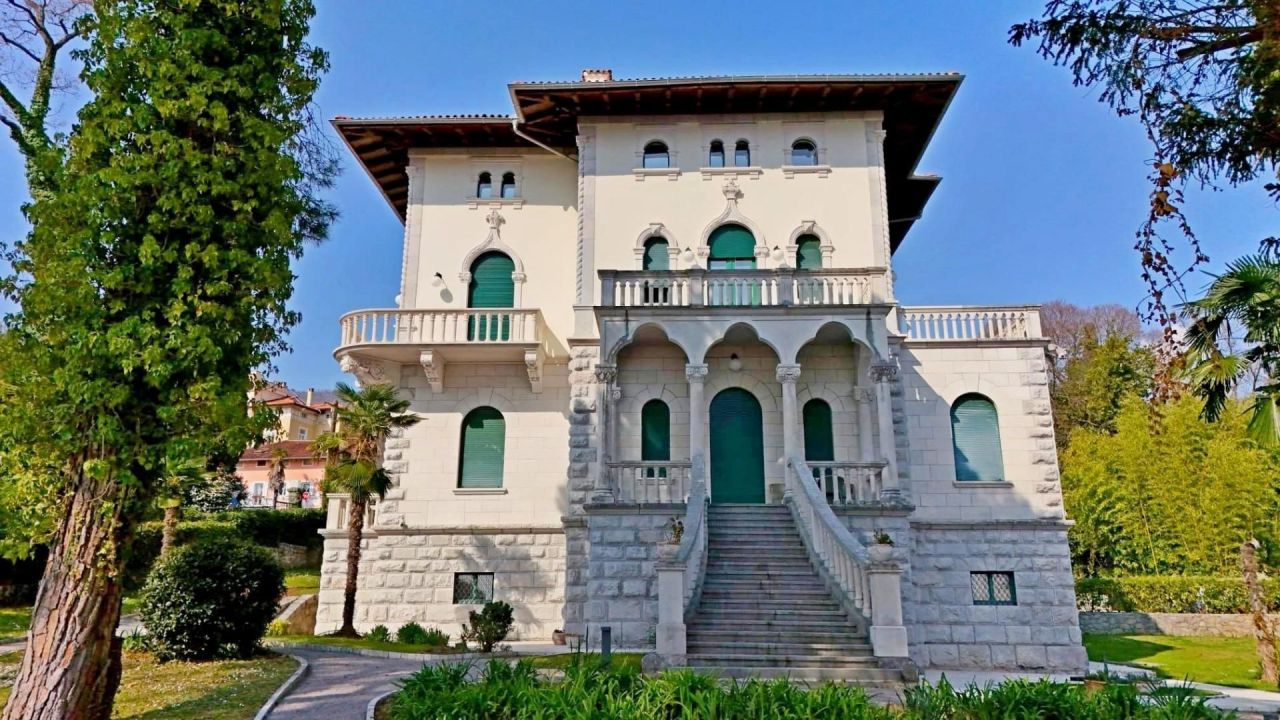 Вилла в Ловране, Хорватия, 600 м² - фото 3