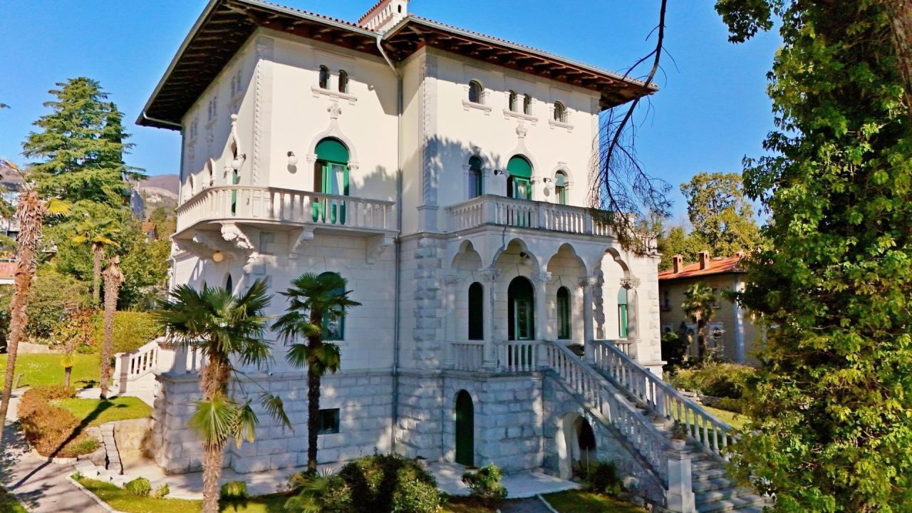 Вилла в Ловране, Хорватия, 600 м² - фото 5