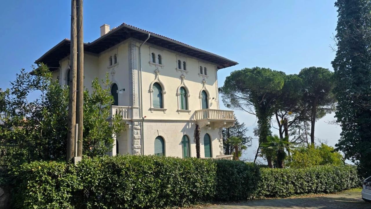 Вилла в Ловране, Хорватия, 600 м² - фото 6