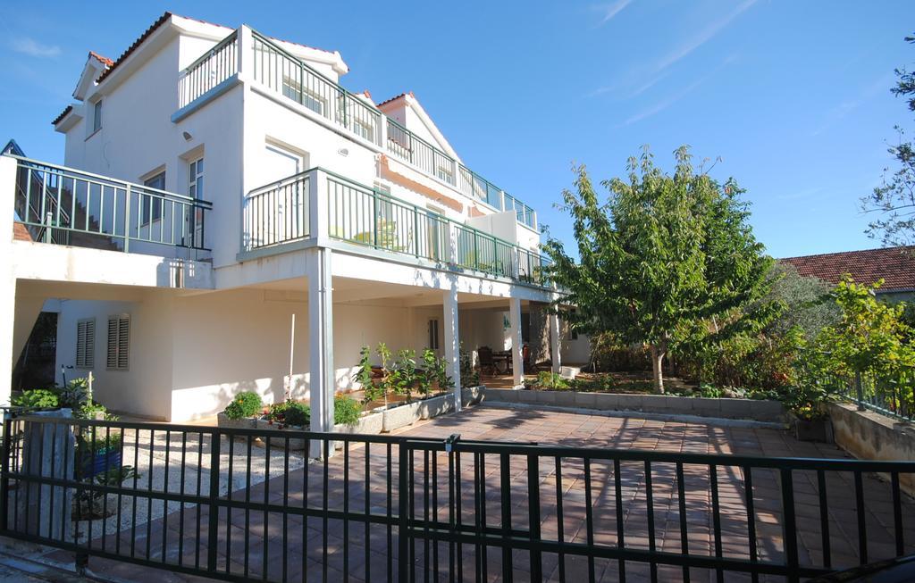 Отель, гостиница Vinisce, Хорватия, 325 м² - фото 6