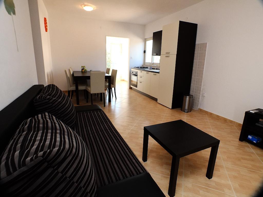 Отель, гостиница Vinisce, Хорватия, 325 м² - фото 13