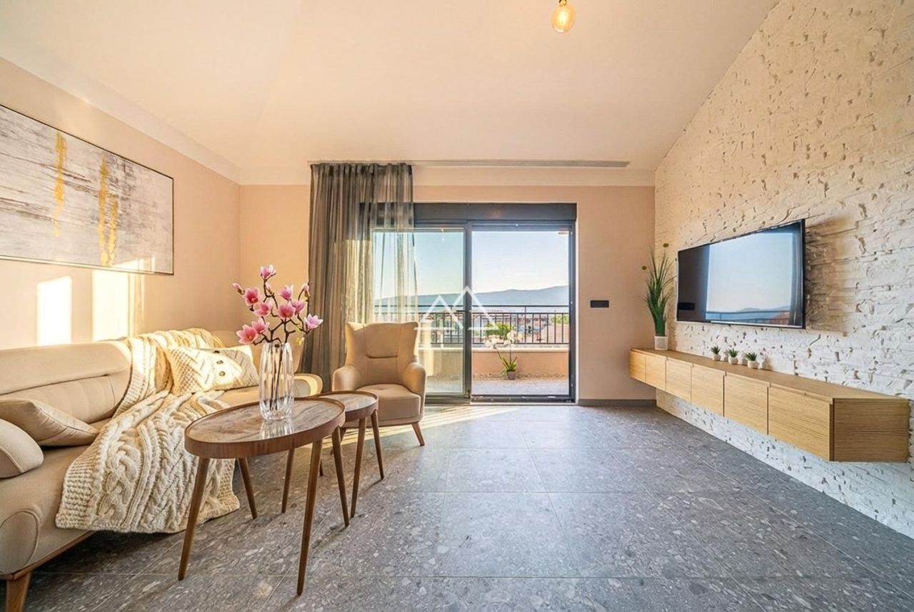 Апартаменты в Тивате, Черногория, 78 м² - фото 5