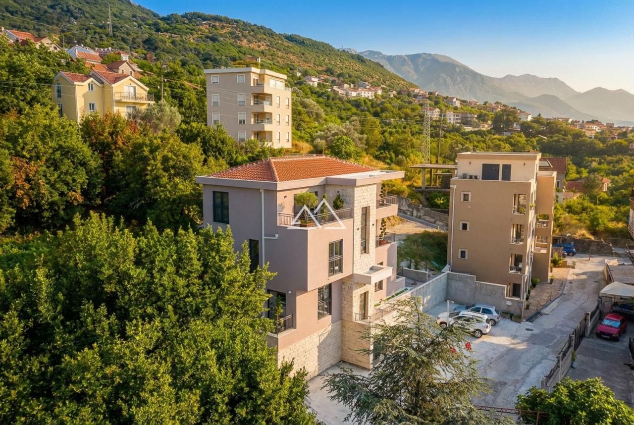 Апартаменты в Тивате, Черногория, 78 м² - фото 16