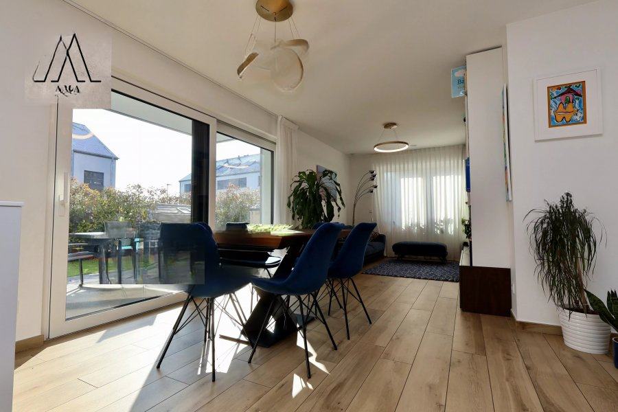 Квартира в Люксембурге, Люксембург, 91 м² - фото 1