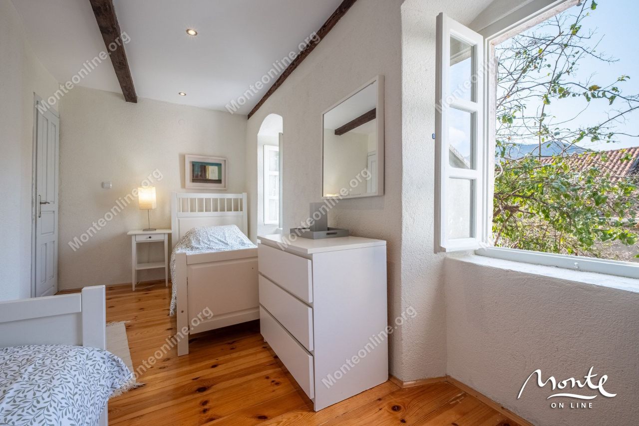 Вилла в Перасте, Черногория, 95 м² - фото 15