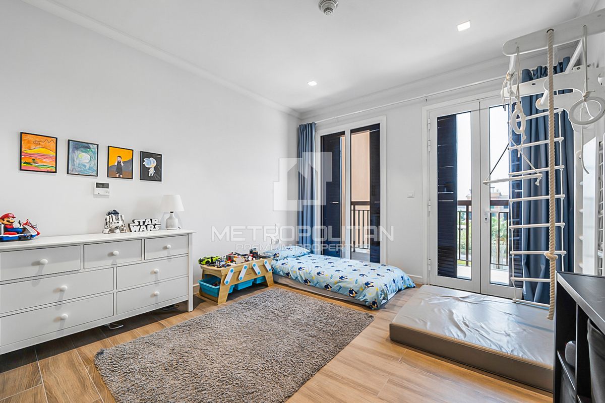 Вилла в Дубае, ОАЭ, 344 м² - фото 14