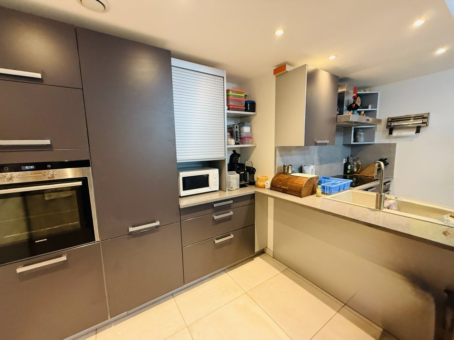 Квартира в Люксембурге, Люксембург, 73 м² - фото 2