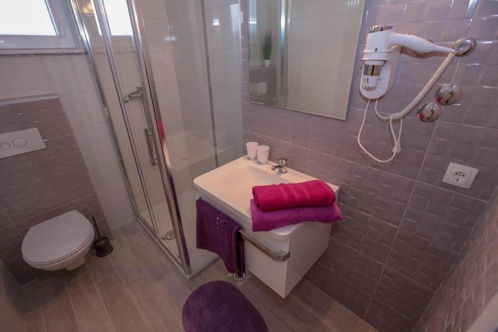 Отель, гостиница в Рогознице, Хорватия, 400 м² - фото 10