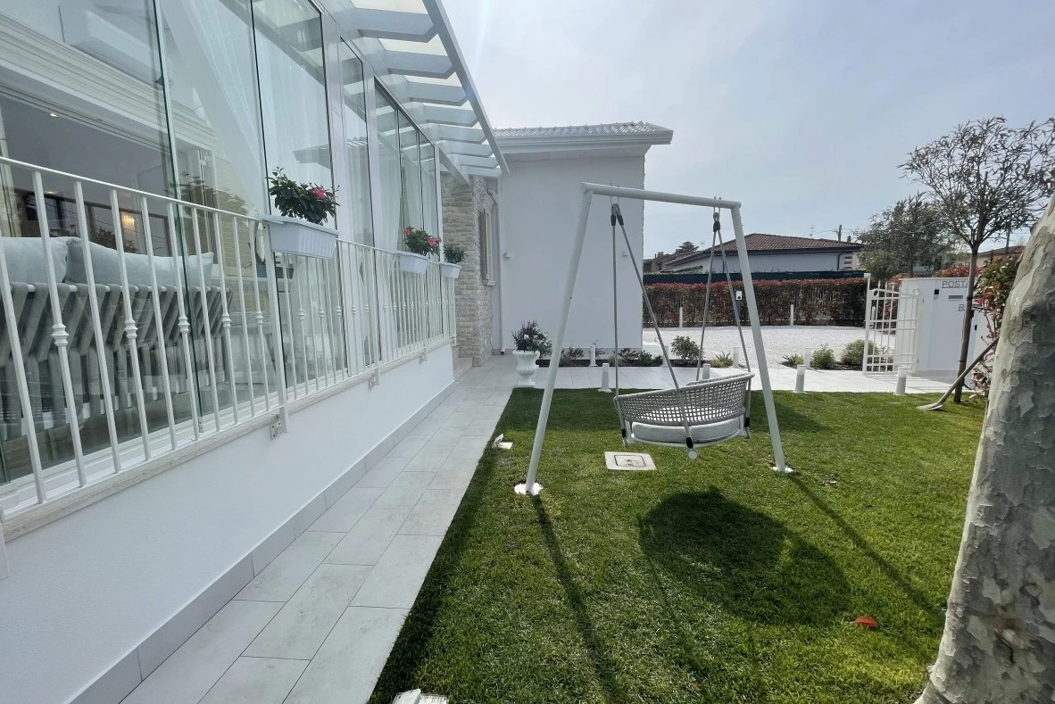 Коттедж в Марина ди Пьетрасанта, Италия, 187 м² - фото 4