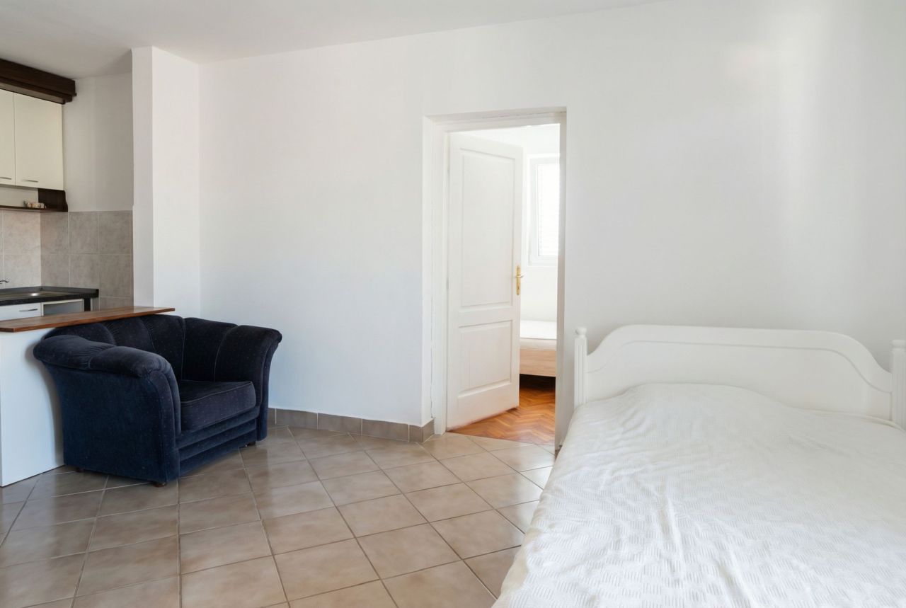 Квартира в Будве, Черногория, 45 м² - фото 11