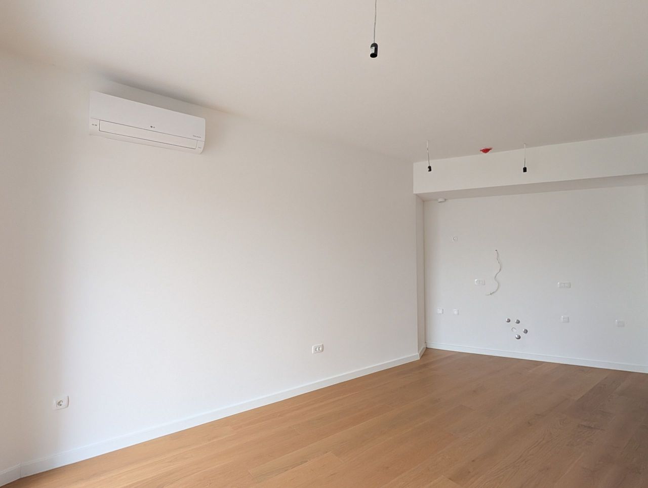 Квартира в Бечичи, Черногория, 59 м² - фото 2