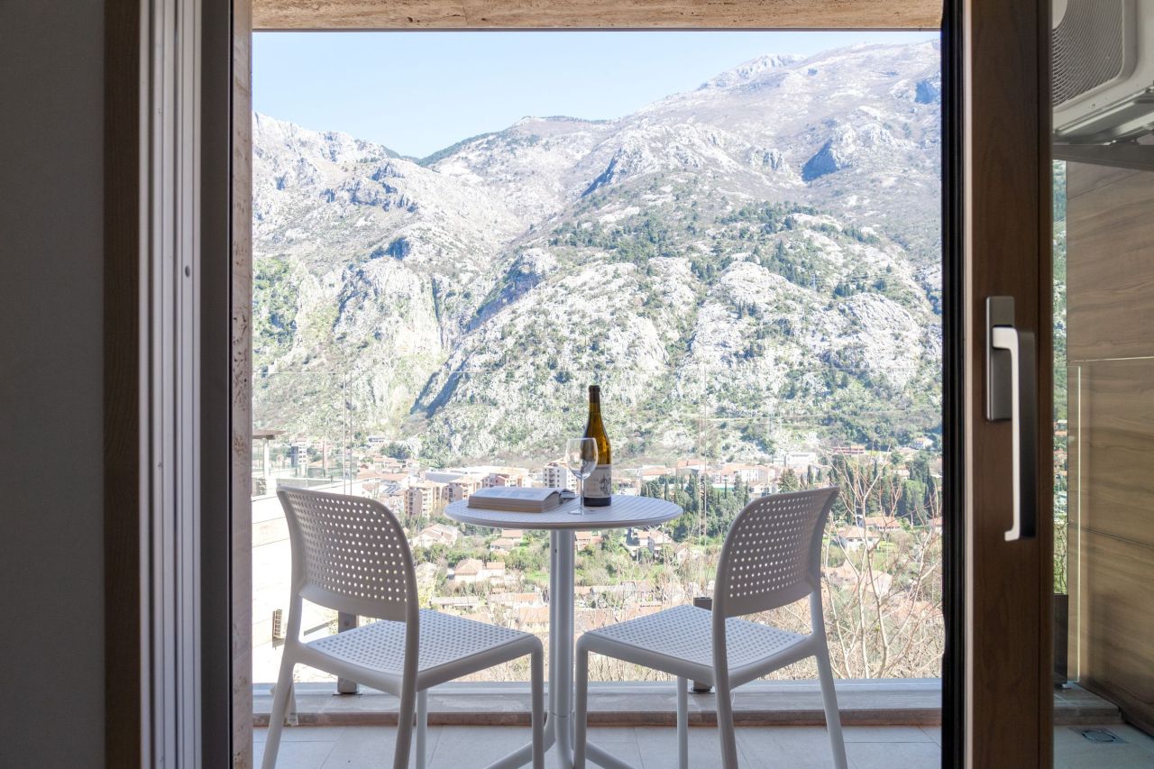 Квартира в Которе, Черногория, 73 м² - фото 3