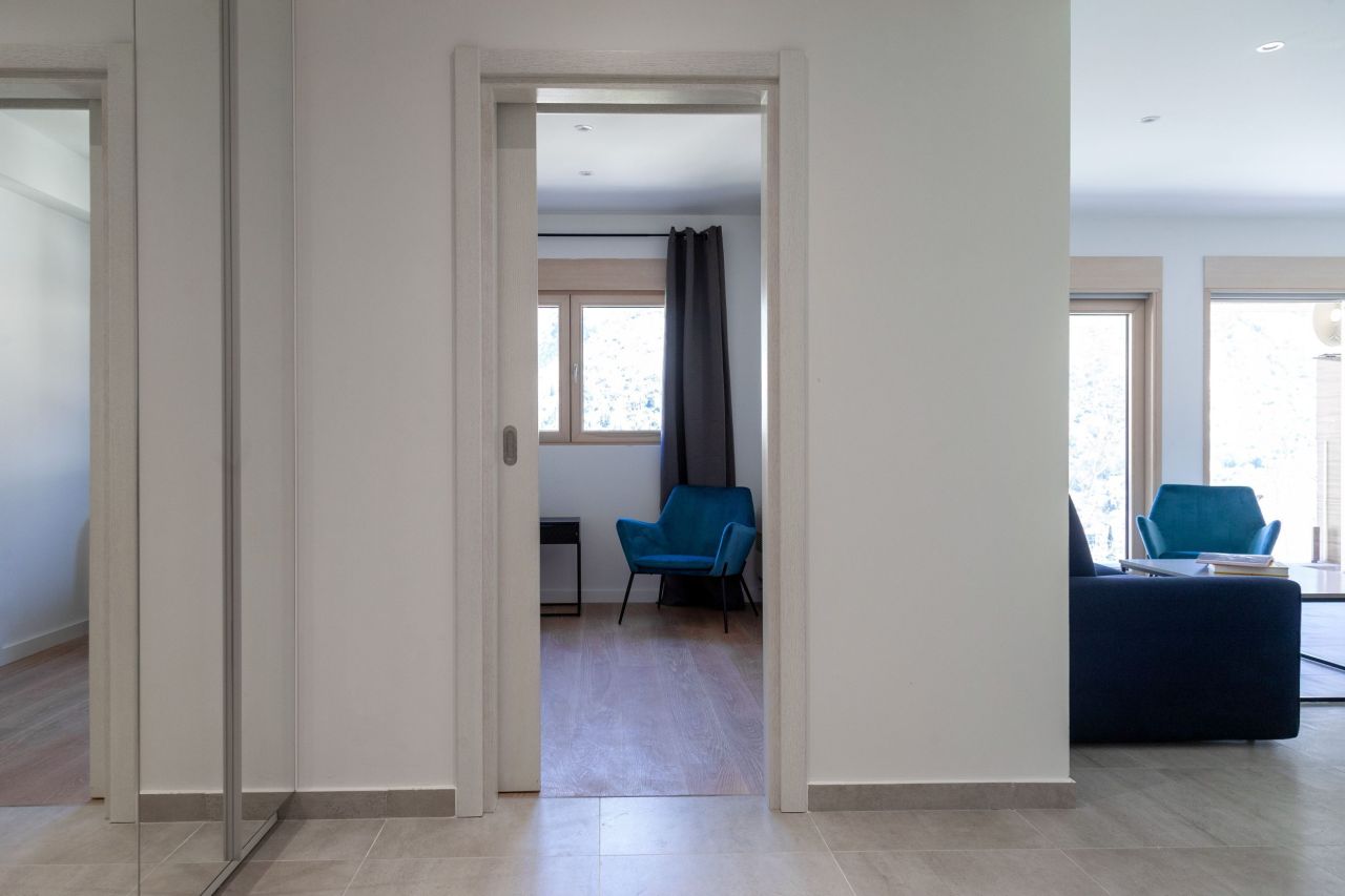 Квартира в Которе, Черногория, 73 м² - фото 9