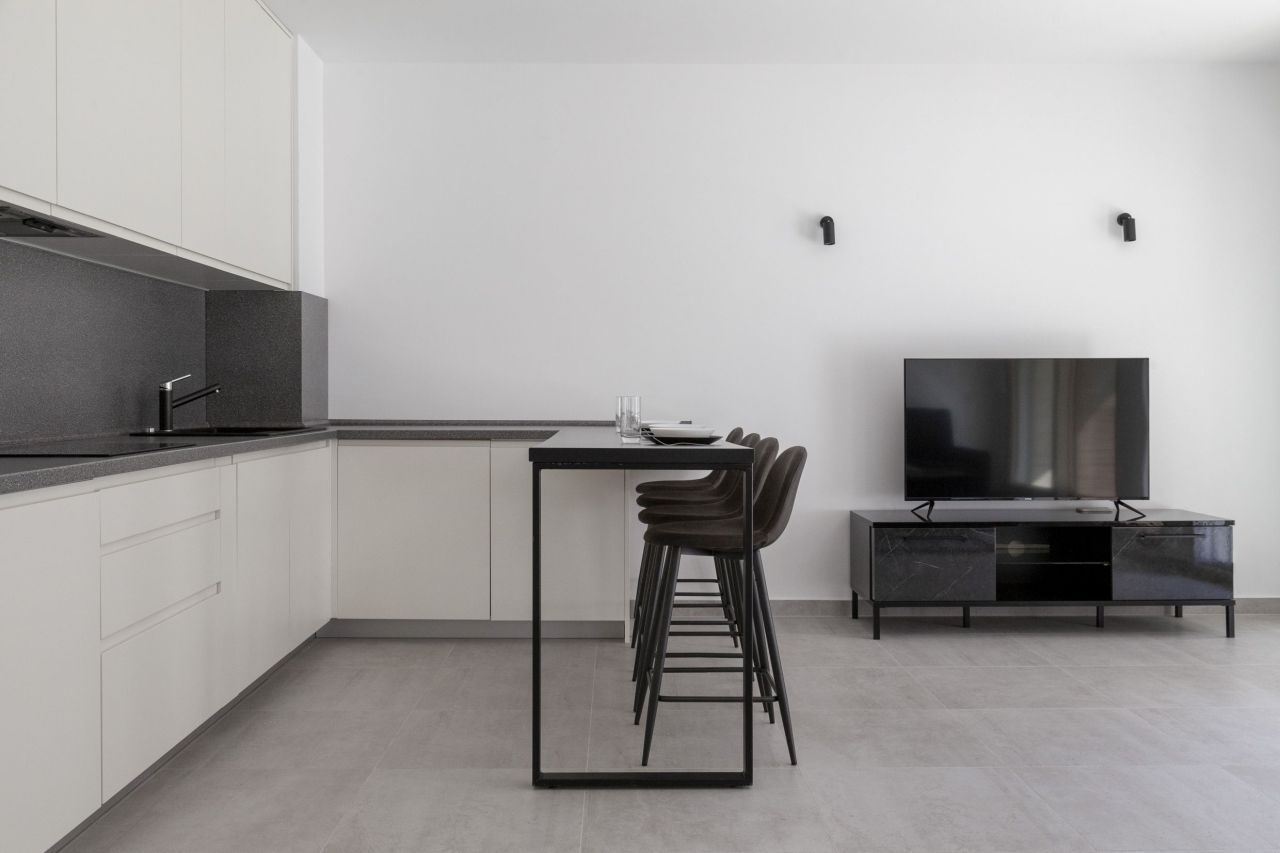 Квартира в Которе, Черногория, 61 м² - фото 17