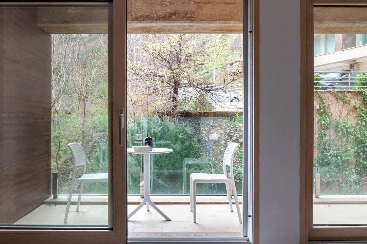 Квартира в Которе, Черногория, 61 м² - фото 18