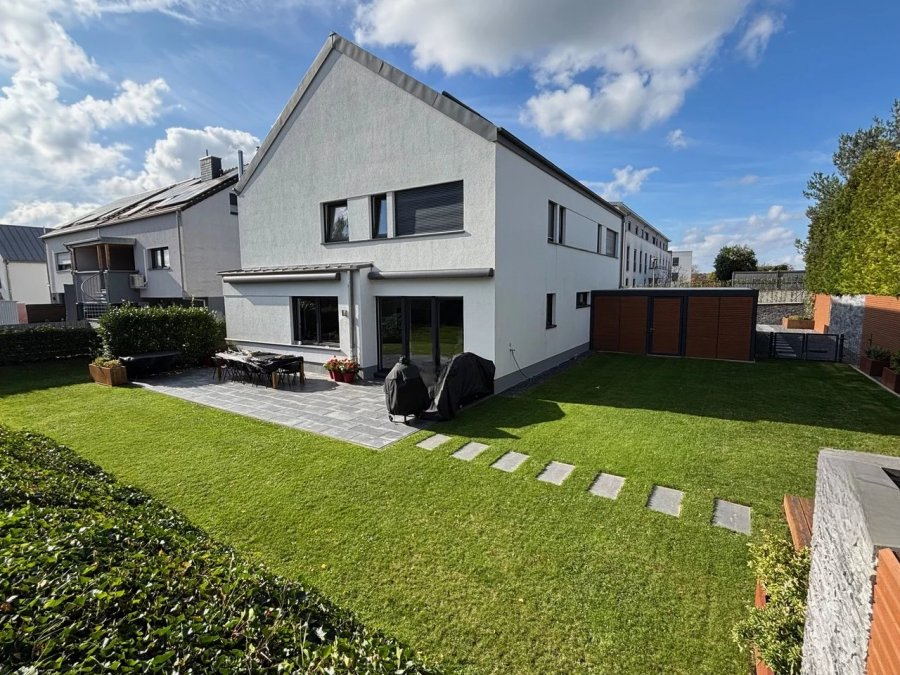 Квартира в Люксембурге, Люксембург, 354 м² - фото 1