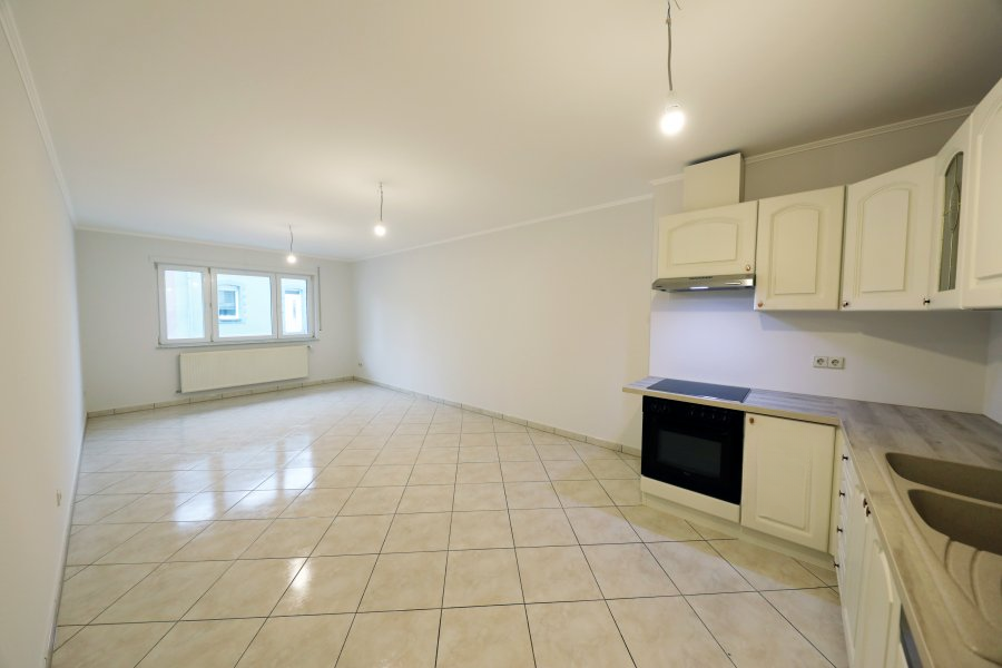 Квартира в Люксембурге, Люксембург, 68 м² - фото 1