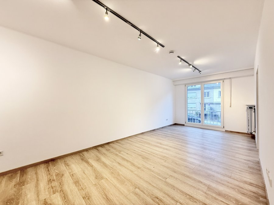 Квартира в Люксембурге, Люксембург, 38 м² - фото 2