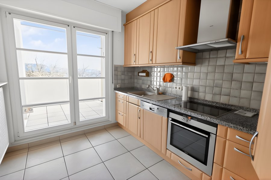 Квартира в Люксембурге, Люксембург, 88 м² - фото 2