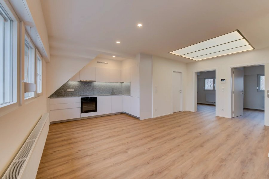 Квартира в Люксембурге, Люксембург, 55 м² - фото 2