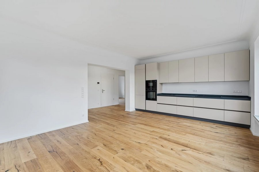 Квартира в Люксембурге, Люксембург, 92 м² - фото 3