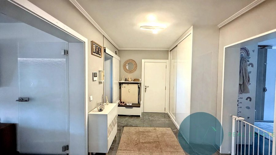 Квартира в Люксембурге, Люксембург, 93 м² - фото 3