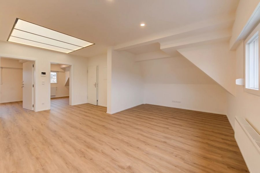 Квартира в Люксембурге, Люксембург, 55 м² - фото 5