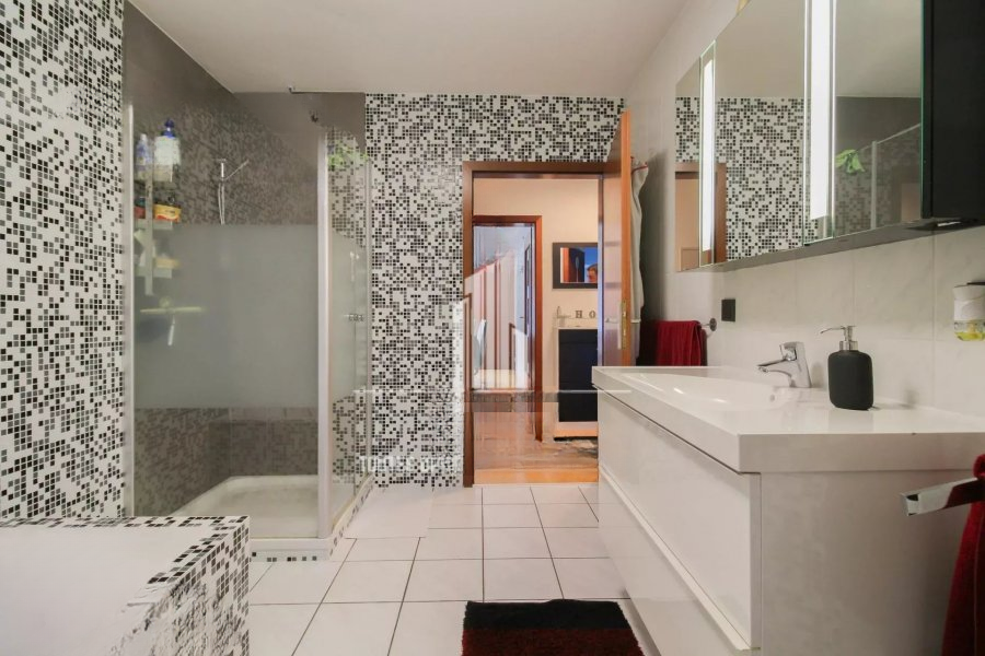 Квартира в Люксембурге, Люксембург, 83 м² - фото 5