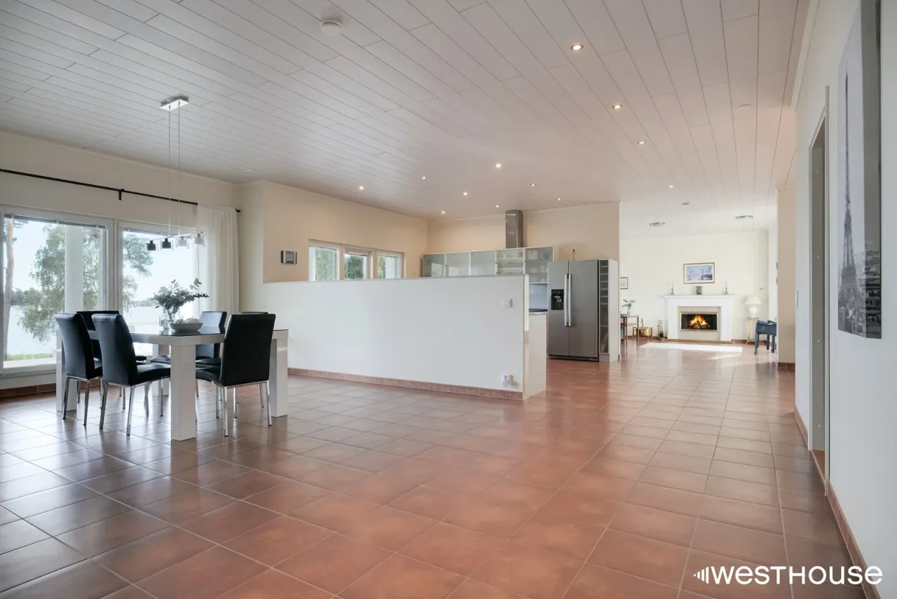 Дом в Эспоо, Финляндия, 245 м² - фото 4