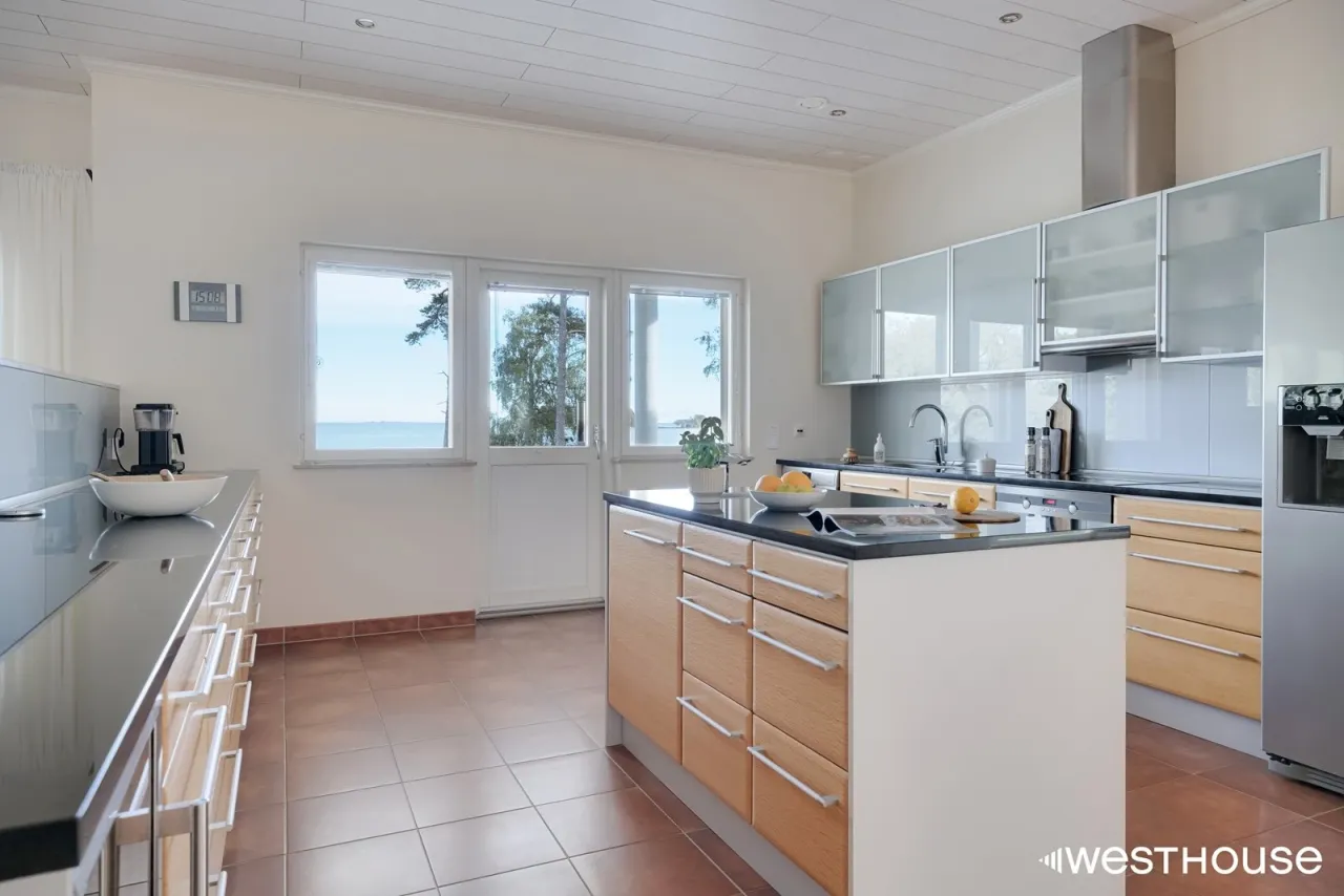 Дом в Эспоо, Финляндия, 245 м² - фото 6