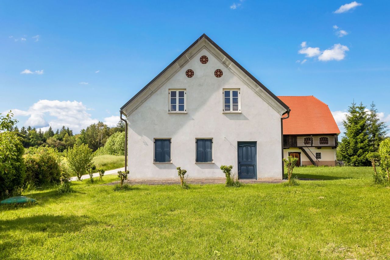 Вилла в Шентюре, Словения, 580 м² - фото 17