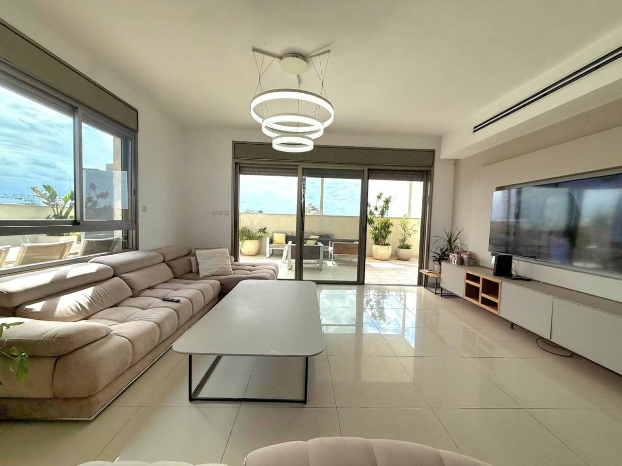 Пентхаус в Холоне, Израиль, 200 м² - фото 1