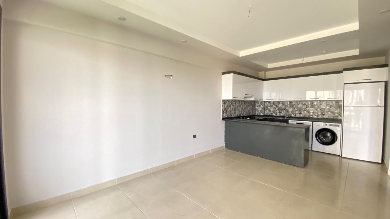 Квартира в Мерсине, Турция, 65 м² - фото 2