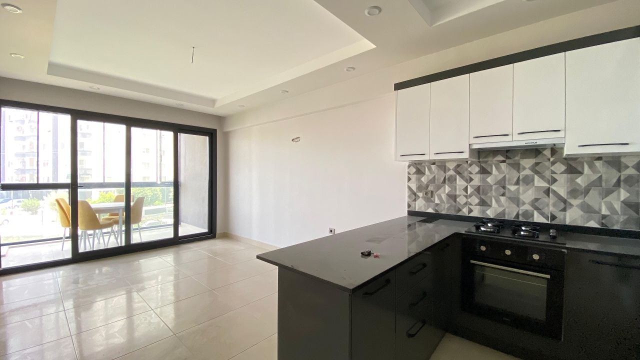 Квартира в Мерсине, Турция, 65 м² - фото 3