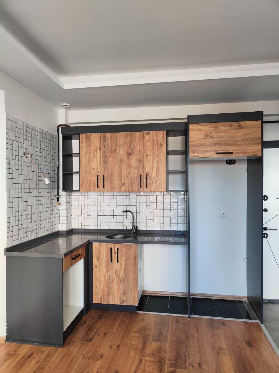 Квартира в Мерсине, Турция, 60 м² - фото 1