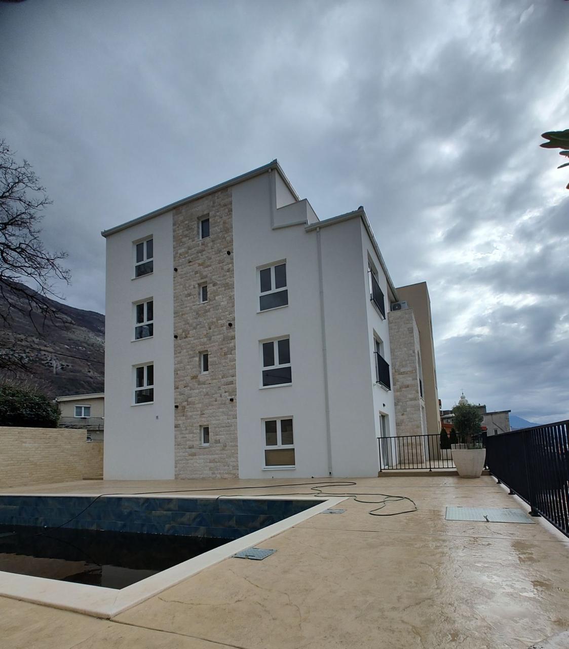 Квартира в Сутоморе, Черногория, 61.32 м² - фото 2