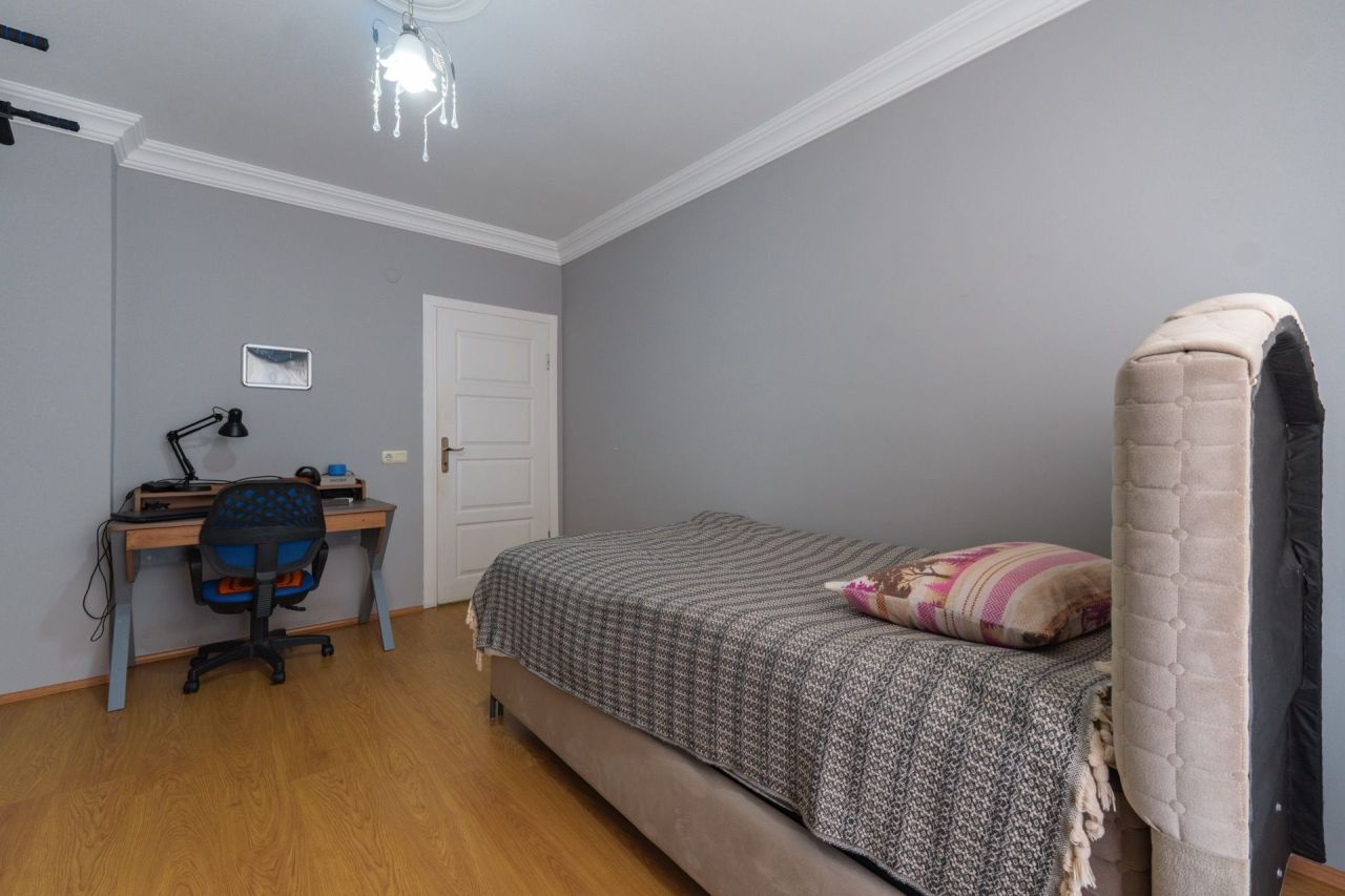 Квартира в Алании, Турция, 140 м² - фото 11