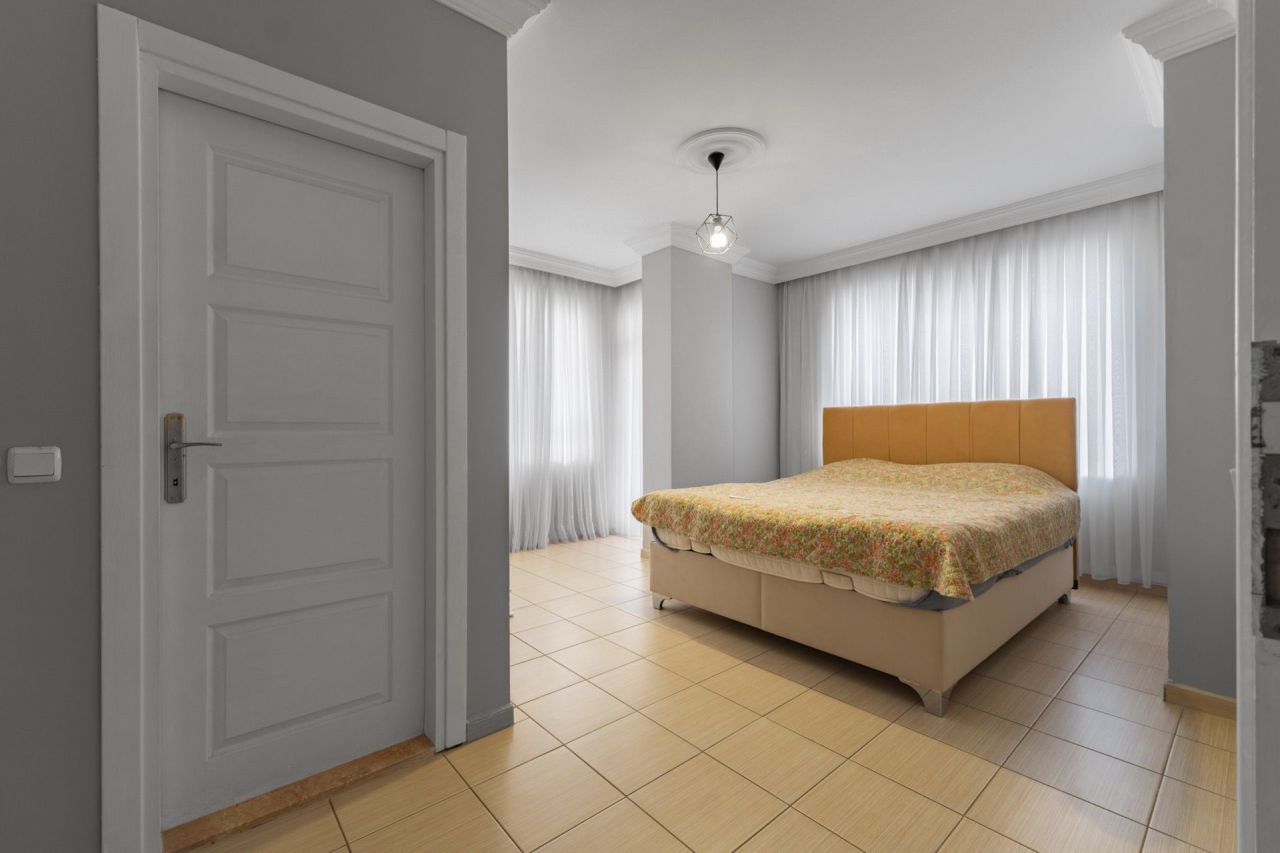 Квартира в Алании, Турция, 140 м² - фото 12