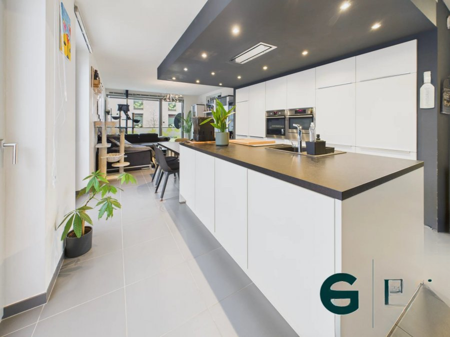 Квартира в Люксембурге, Люксембург, 77 м² - фото 1