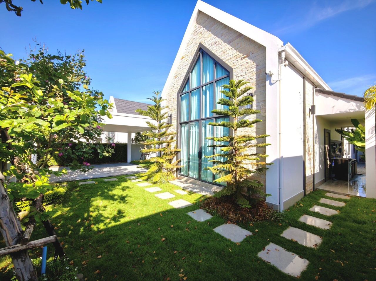 Вилла в Паттайе, Таиланд, 204 м² - фото 2