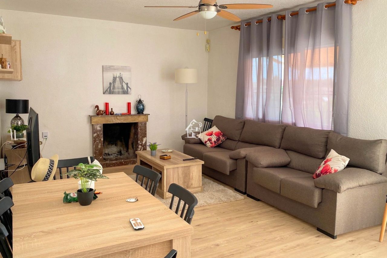 Шале в Торревьехе, Испания, 130 м² - фото 5