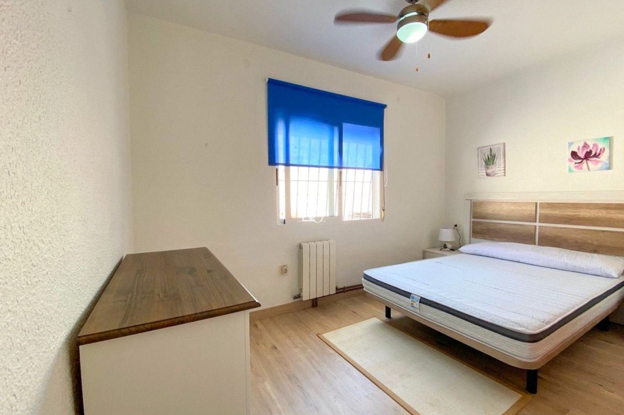 Шале в Торревьехе, Испания, 130 м² - фото 8