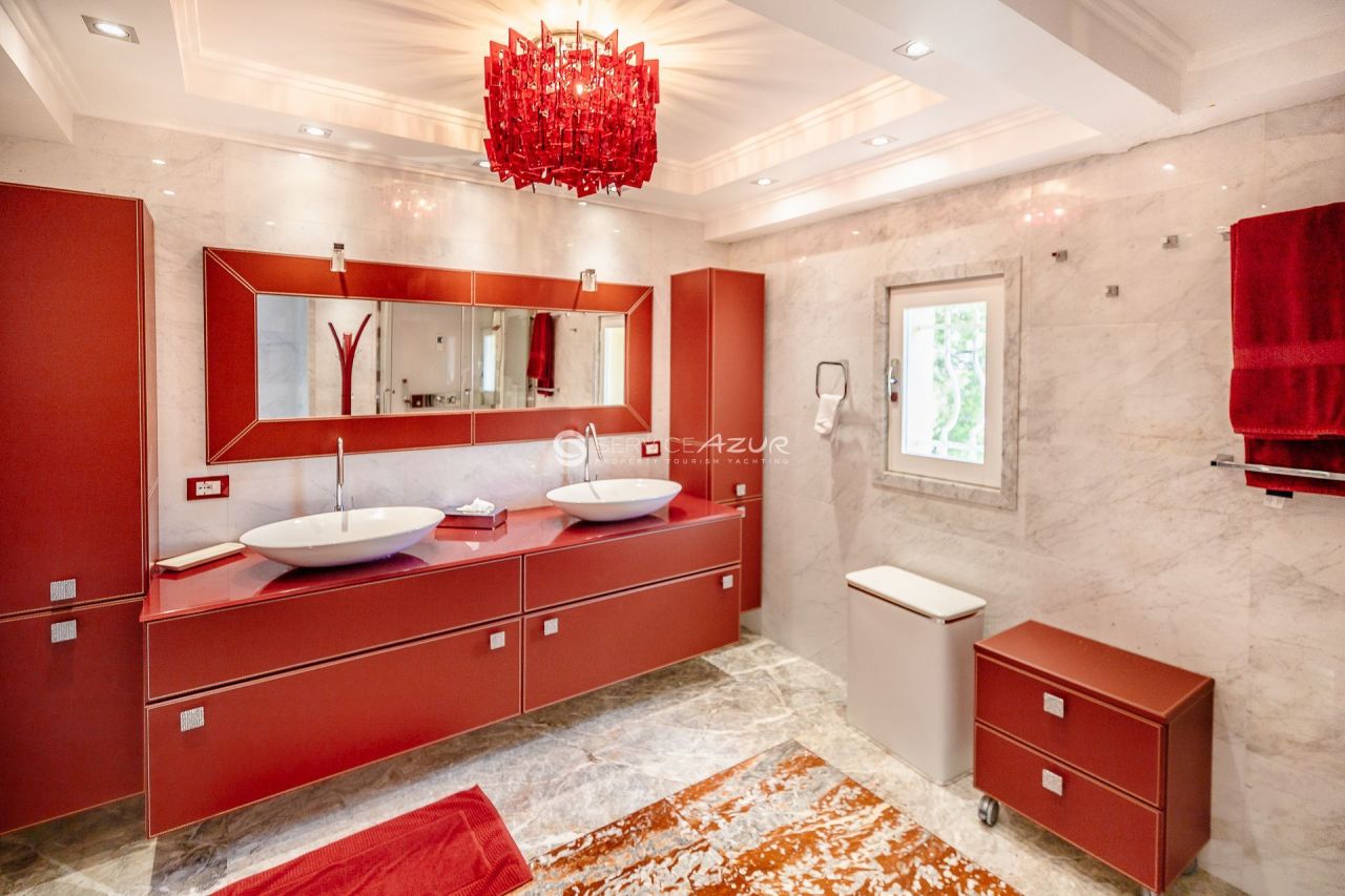 Вилла в Вильфранш-сюр-Мер, Франция, 300 м² - фото 16