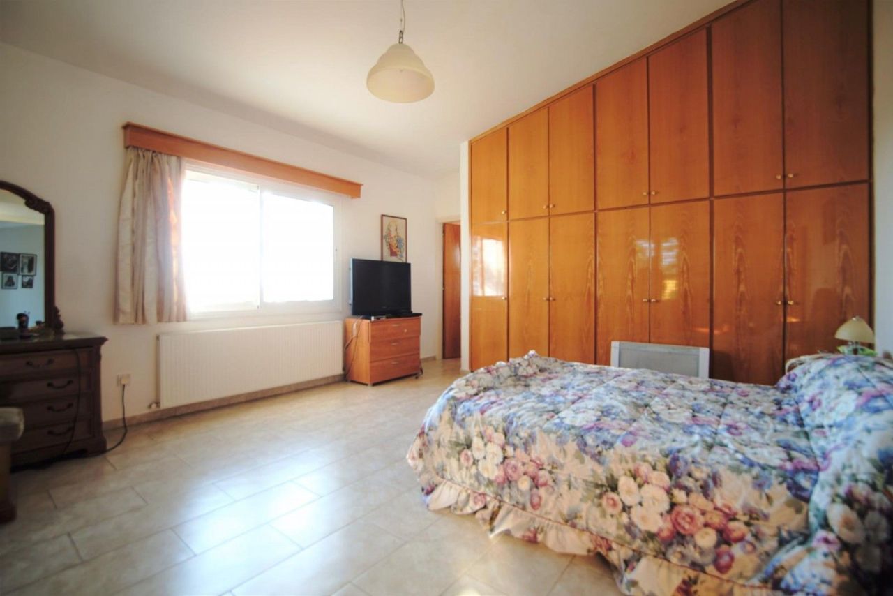 Вилла в Пафосе, Кипр, 450 м² - фото 18