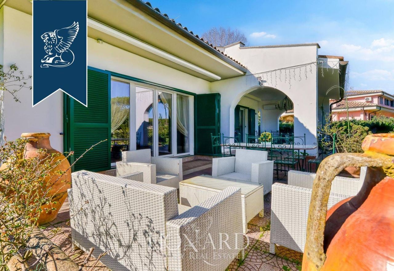 Вилла в Риме, Италия, 500 м² - фото 7