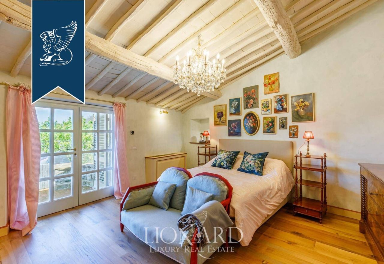 Ферма в Греве-ин-Кьянти, Италия, 600 м² - фото 13