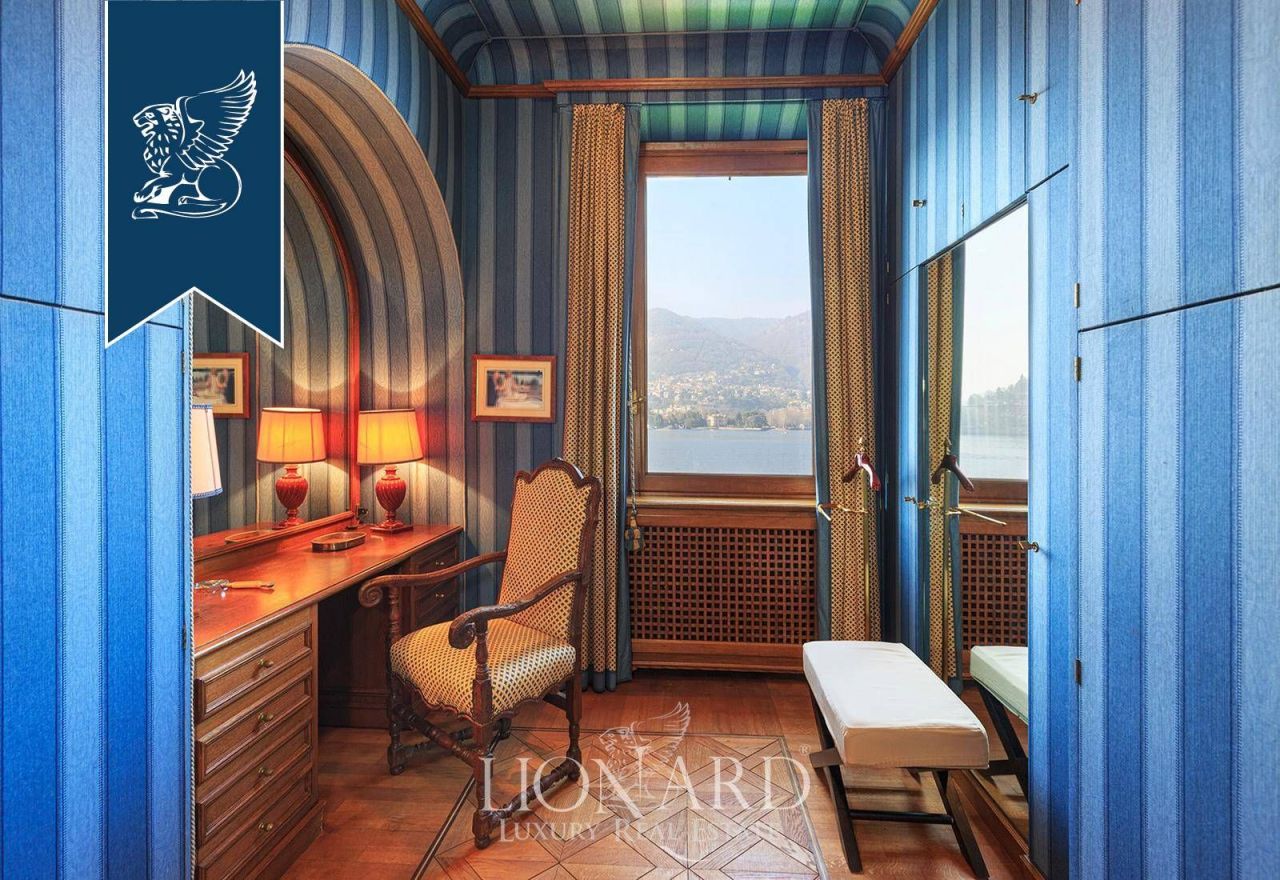 Вилла в Комо, Италия, 980 м² - фото 16